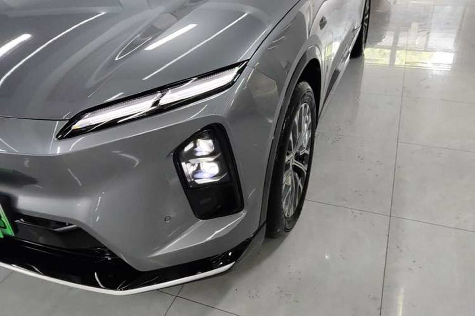 Used Nio ES6 2025 75 kWh Left Front Headlight