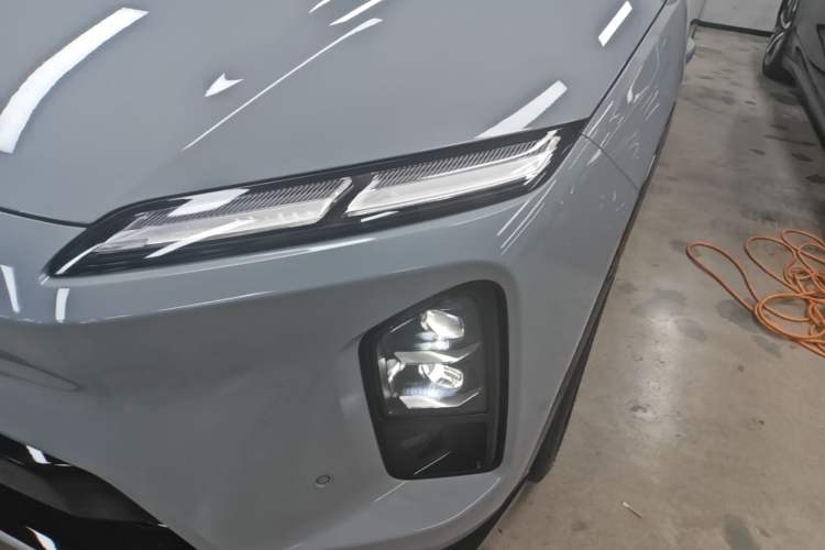 Used Nio ES6 2025 75 kWh Left Front Headlight