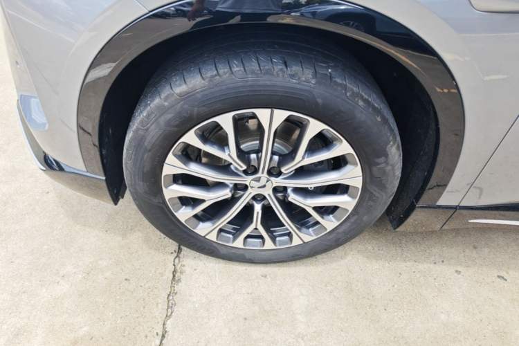 Used Nio ES6 2025 75 kWh Left Front Wheel Hub