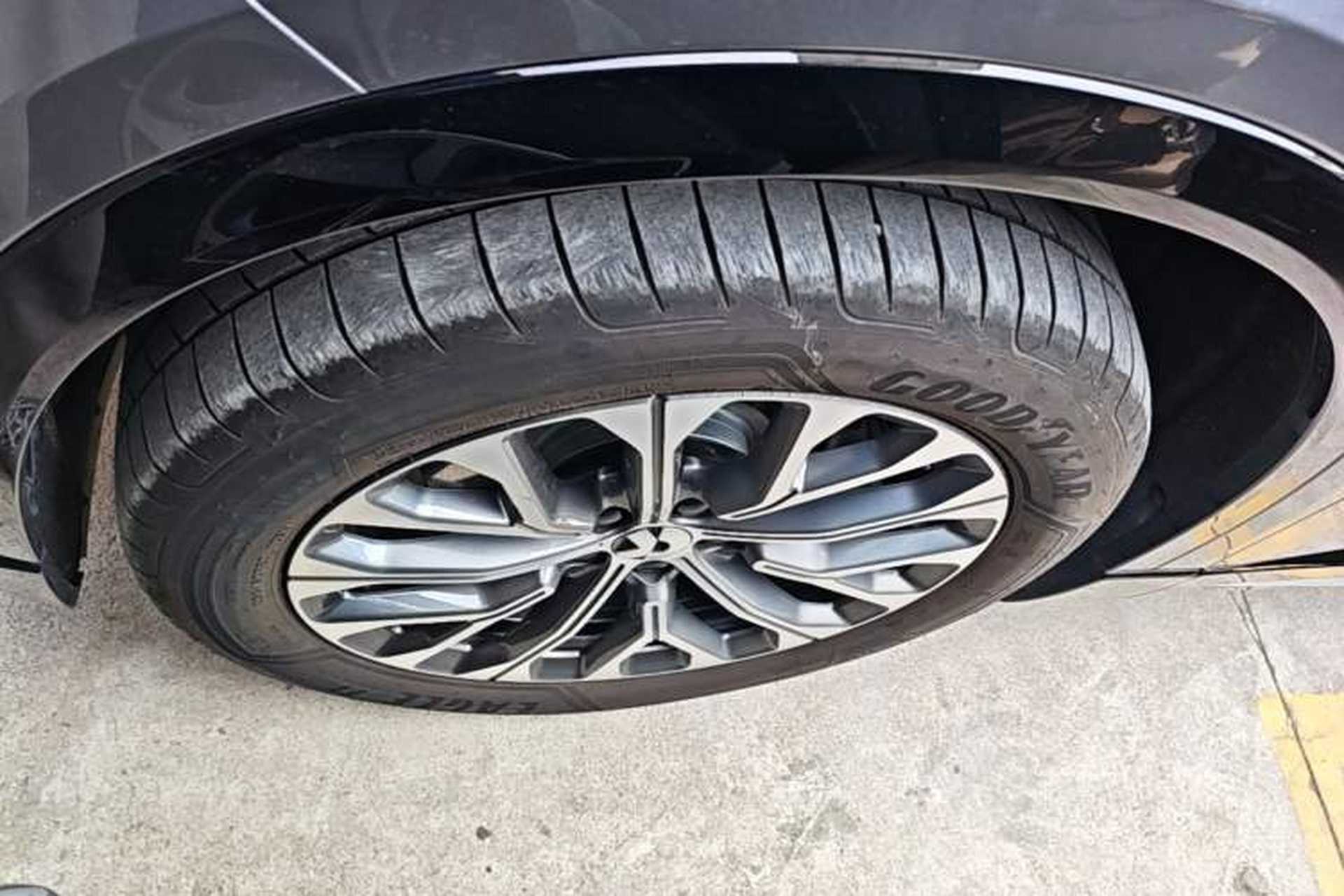 Used Nio ES6 2025 75 kWh Left Front Wheel Hub