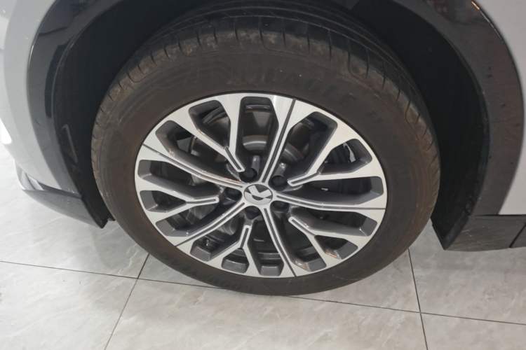 Used Nio ES6 2025 75 kWh Left Front Wheel Hub