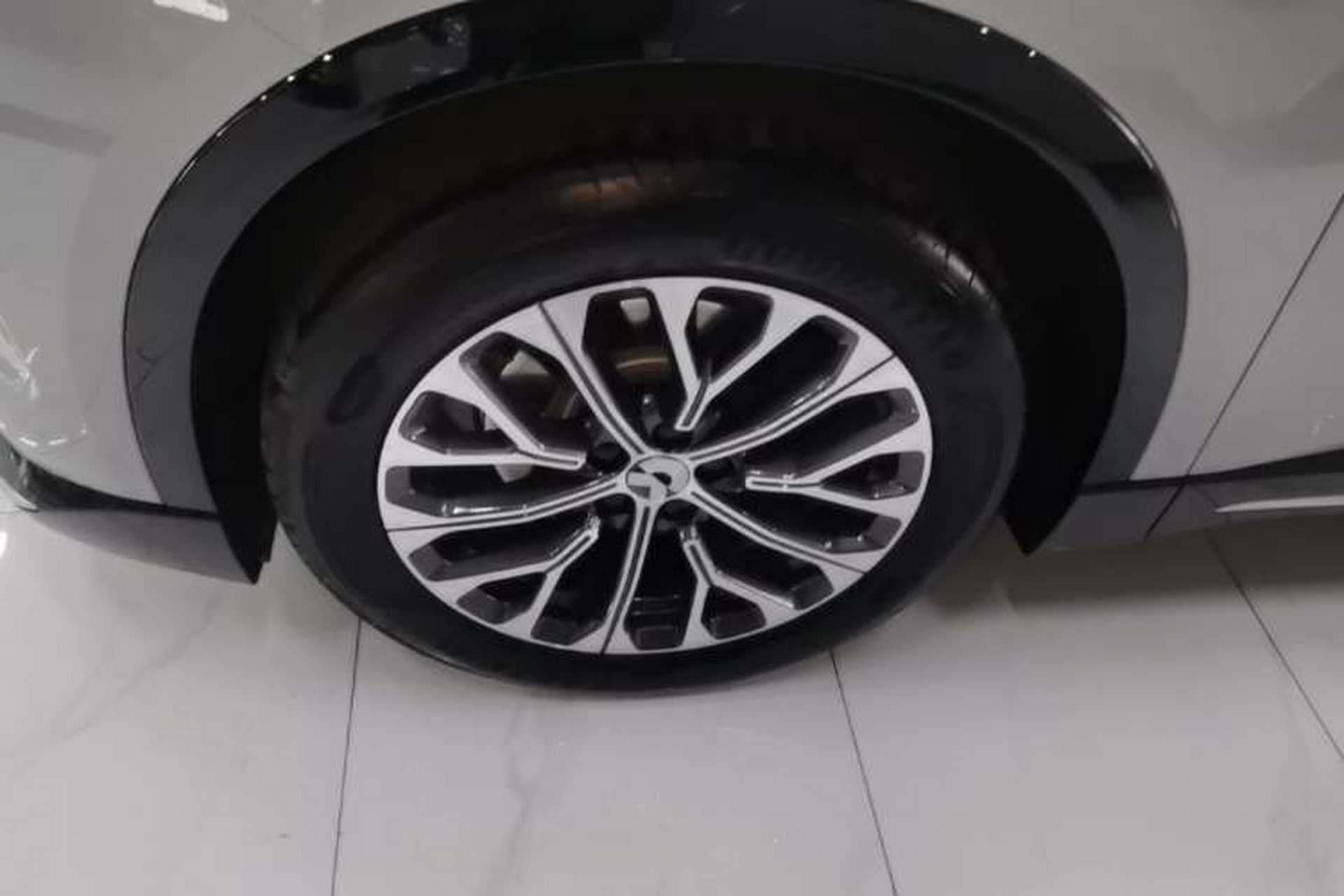 Used Nio ES6 2025 75 kWh Left Front Wheel Hub