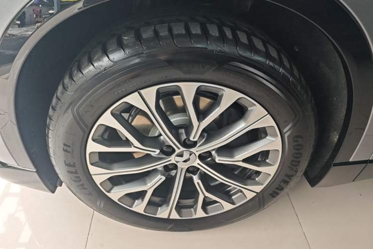 Used Nio ES6 2025 100 kWh Left Front Wheel Hub