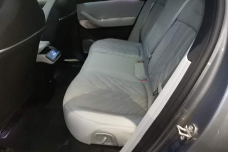 Used Nio ES6 2025 75 kWh Left Rear Seat