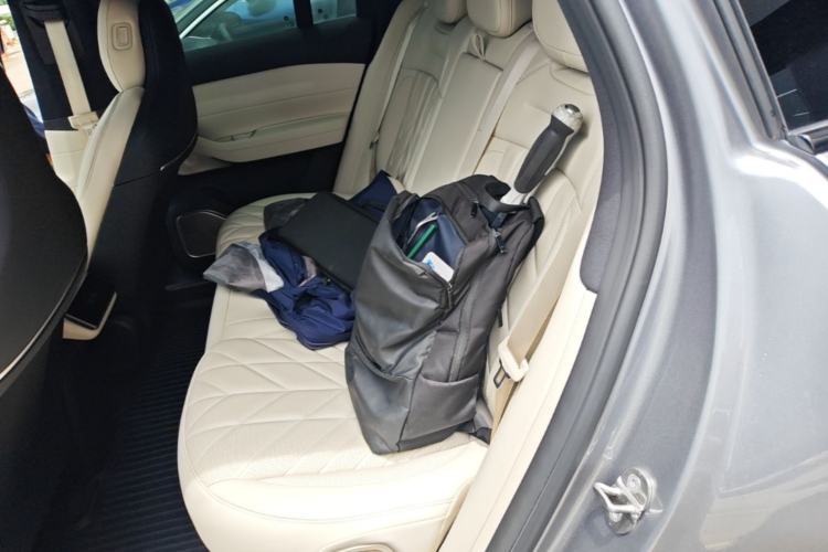 Used Nio ES6 2025 75 kWh Left Rear Seat