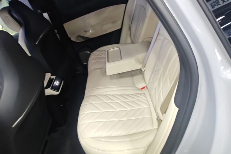 Used Nio ES6 2025 75 kWh Left Rear Seat