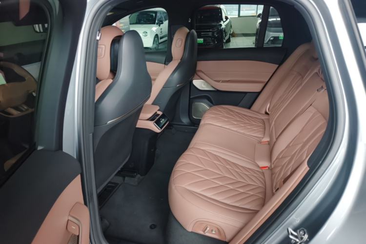 Used Nio ES6 2025 75 kWh Left Rear Seat