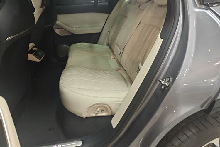 Used Nio ES6 2025 75 kWh Left Rear Seat