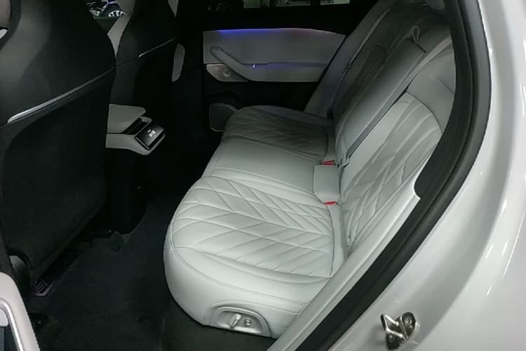 Used Nio ES6 2025 75 kWh Left Rear Seat