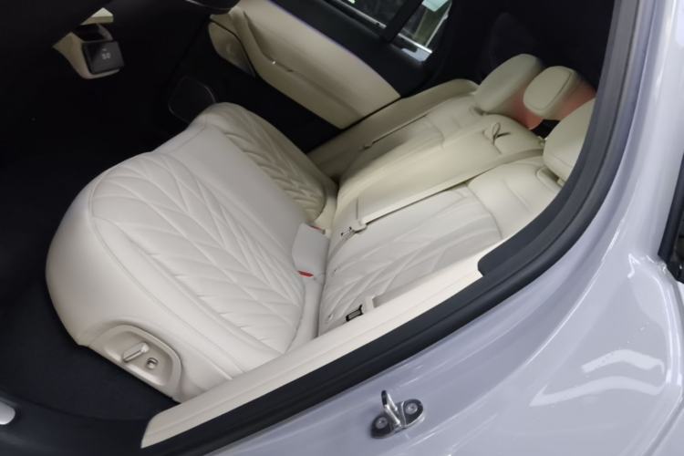 Used Nio ES6 2025 75 kWh Left Rear Seat