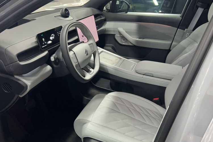 Used Nio ES6 2025 75 kWh Left Rear Seat