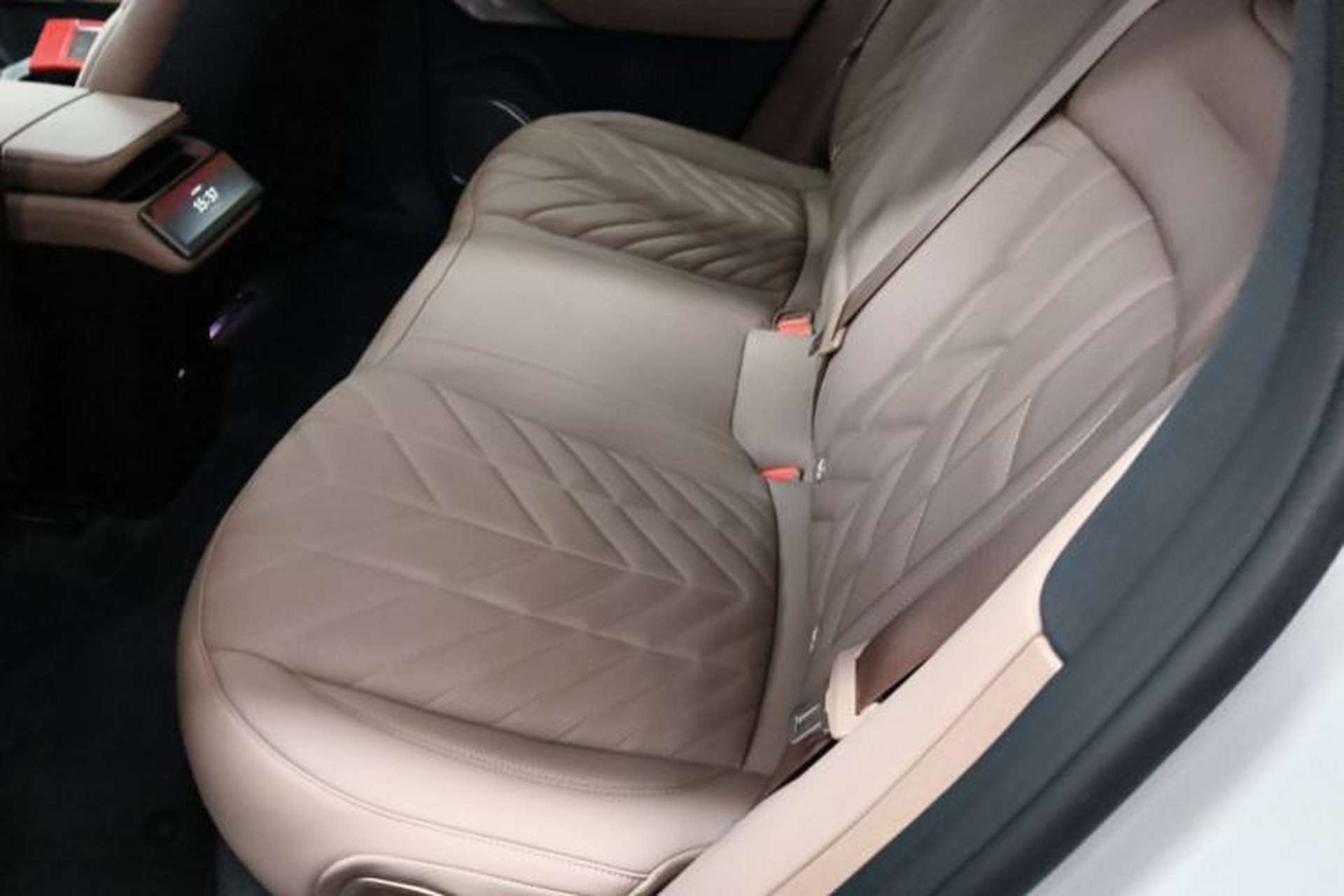 Used Nio ES6 2025 75 kWh Left Rear Seat