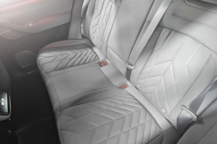 Used Nio ES6 2025 75 kWh Left Rear Seat