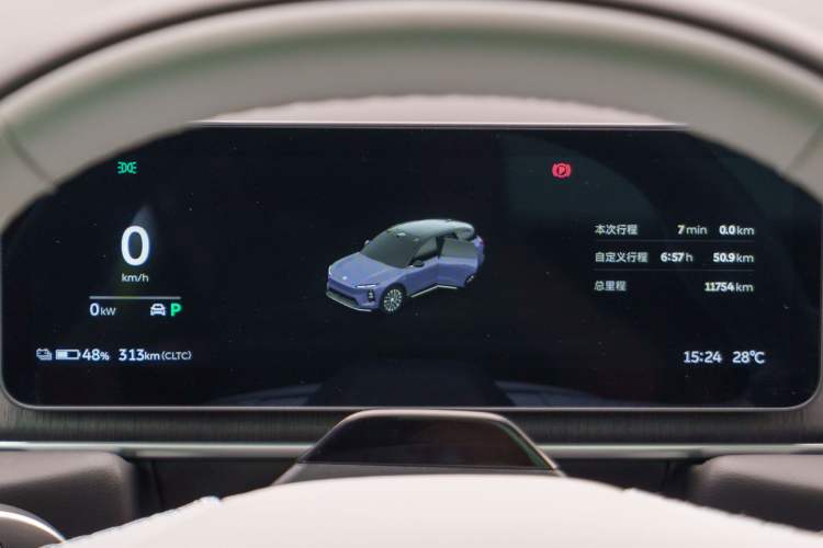 Used Nio ES6 2025 75 kWh Odometer Close Up