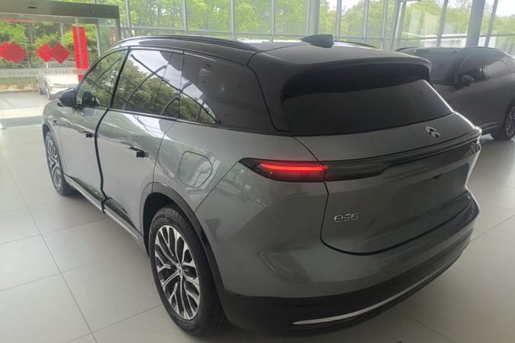 Used Nio ES6 2025 75 kWh Rear Left 45 Deg