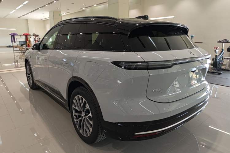 Used Nio ES6 2025 75 kWh Rear Left 45 Deg