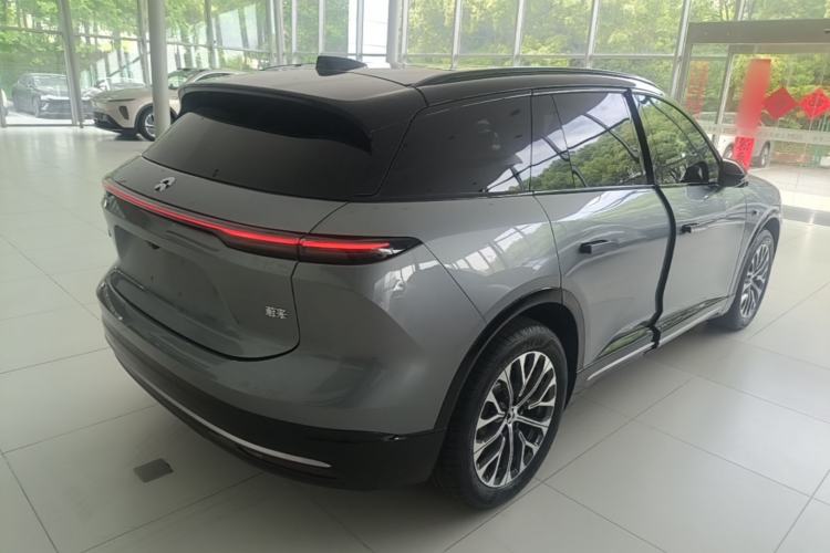 Used Nio ES6 2025 75 kWh Rear Right 45 Deg