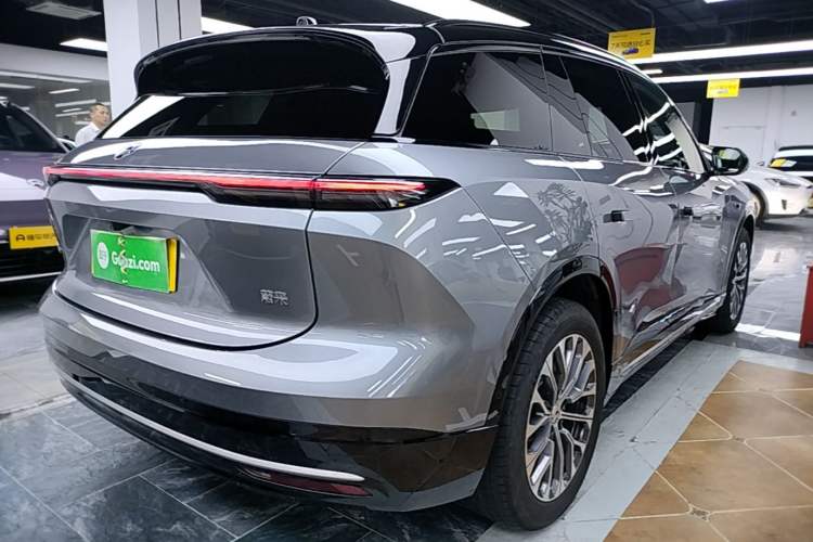 Used Nio ES6 2025 75 kWh Rear Right 45 Deg