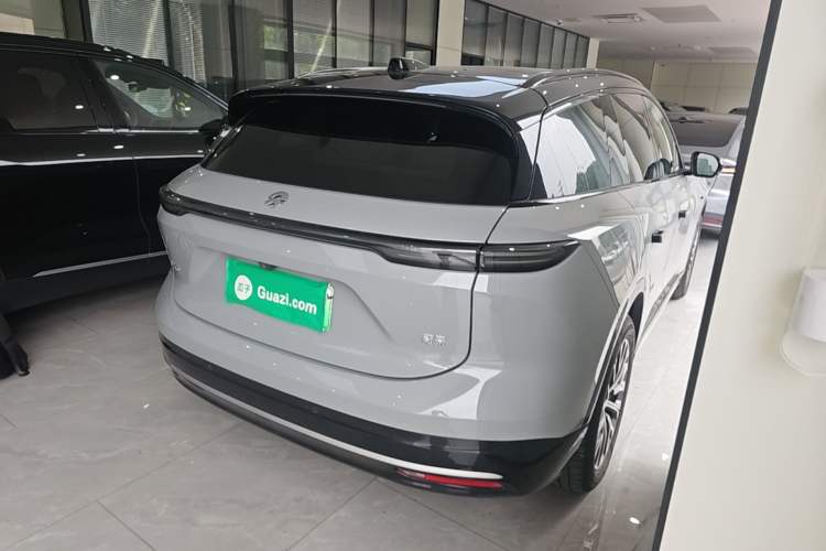 Used Nio ES6 2025 75 kWh Rear Right 45 Deg
