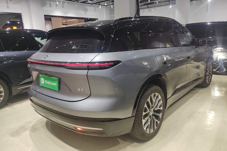 Used Nio ES6 2025 75 kWh Rear Right 45 Deg