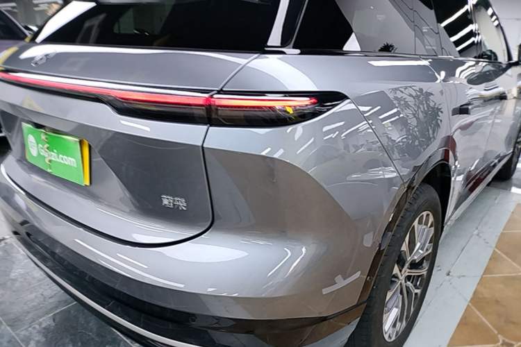 Used Nio ES6 2025 75 kWh Right Rear Taillight