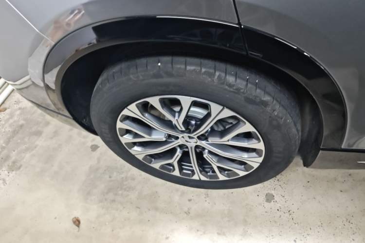 Used Nio ES6 2025 75 kWh Right Rear Wheel Hub