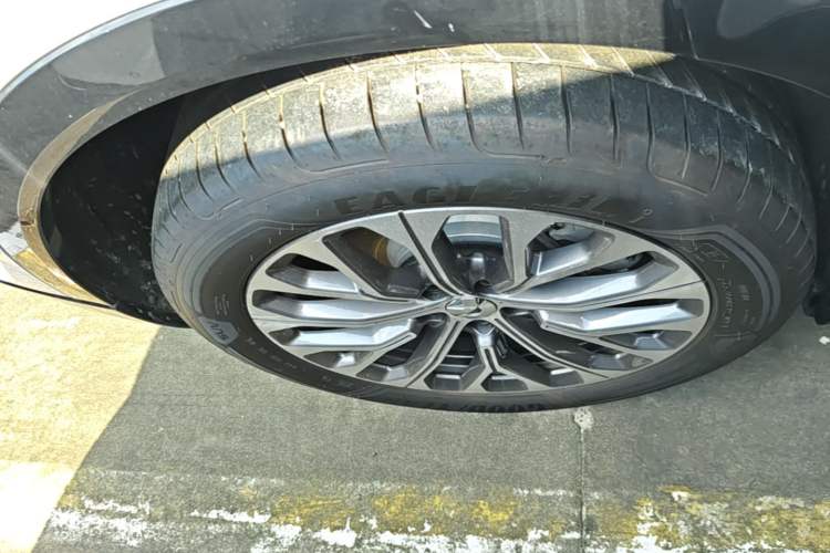 Used Nio ES6 2025 75 kWh Right Rear Wheel Hub