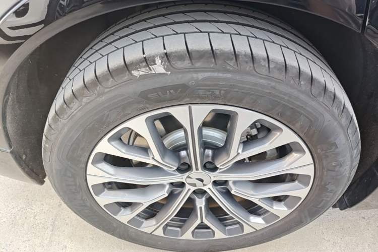 Used Nio ES6 2025 75 kWh Right Rear Wheel Hub
