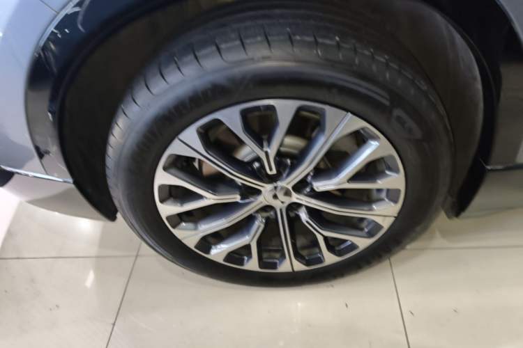 Used Nio ES6 2025 75 kWh Right Rear Wheel Hub