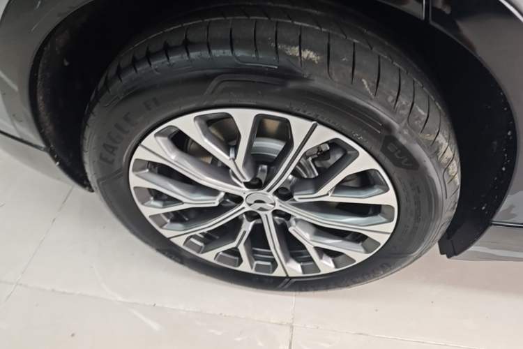 Used Nio ES6 2025 100 kWh Right Rear Wheel Hub