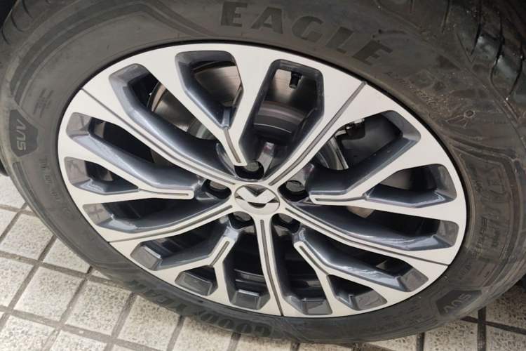 Used Nio ES6 2025 75 kWh Right Rear Wheel Hub