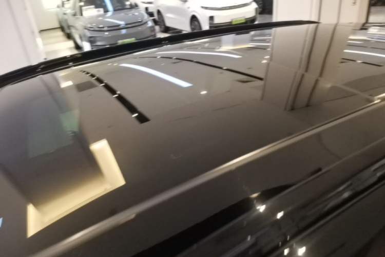 Used Nio ES6 2025 75 kWh Roof