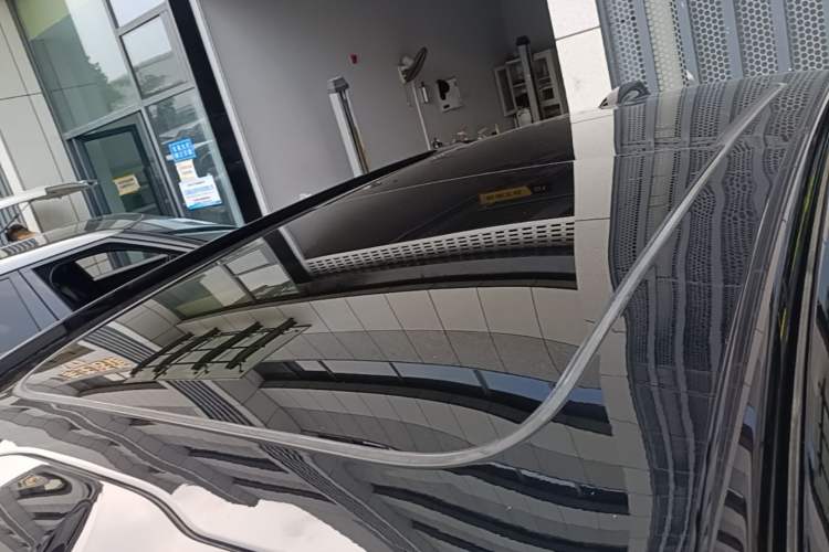 Used Nio ES6 2025 75 kWh Roof