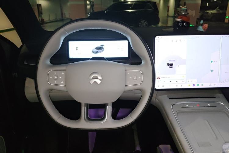 Used Nio ES6 2025 75 kWh Steering Wheel