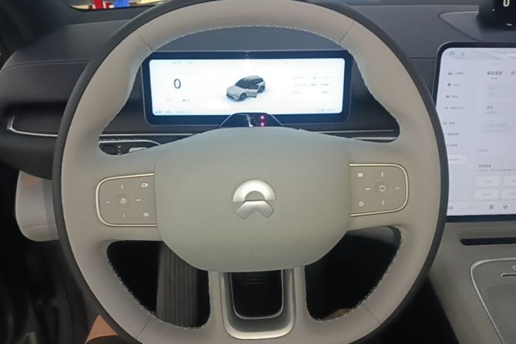 Used Nio ES6 2025 75 kWh Steering Wheel