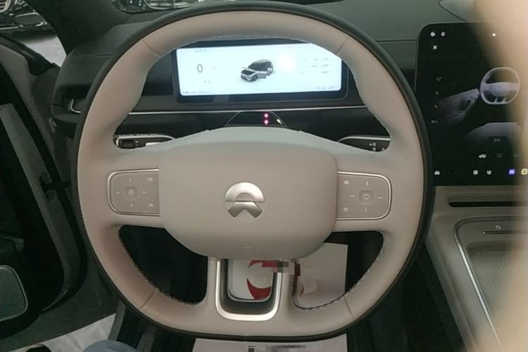 Used Nio ES6 2025 75 kWh Steering Wheel