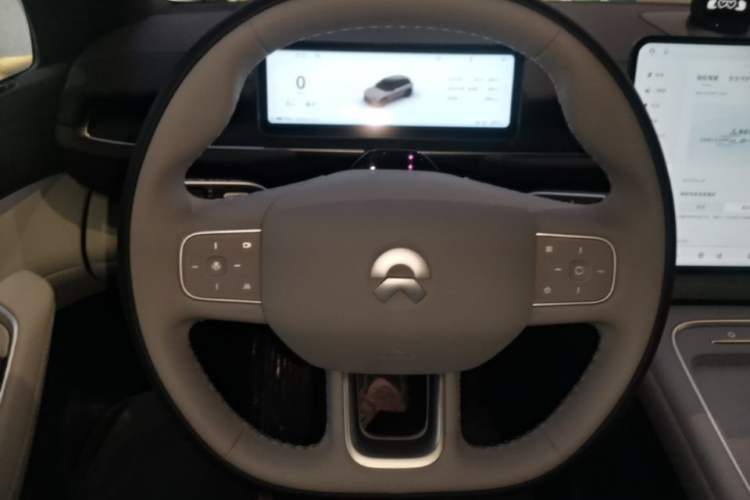 Used Nio ES6 2025 75 kWh Steering Wheel