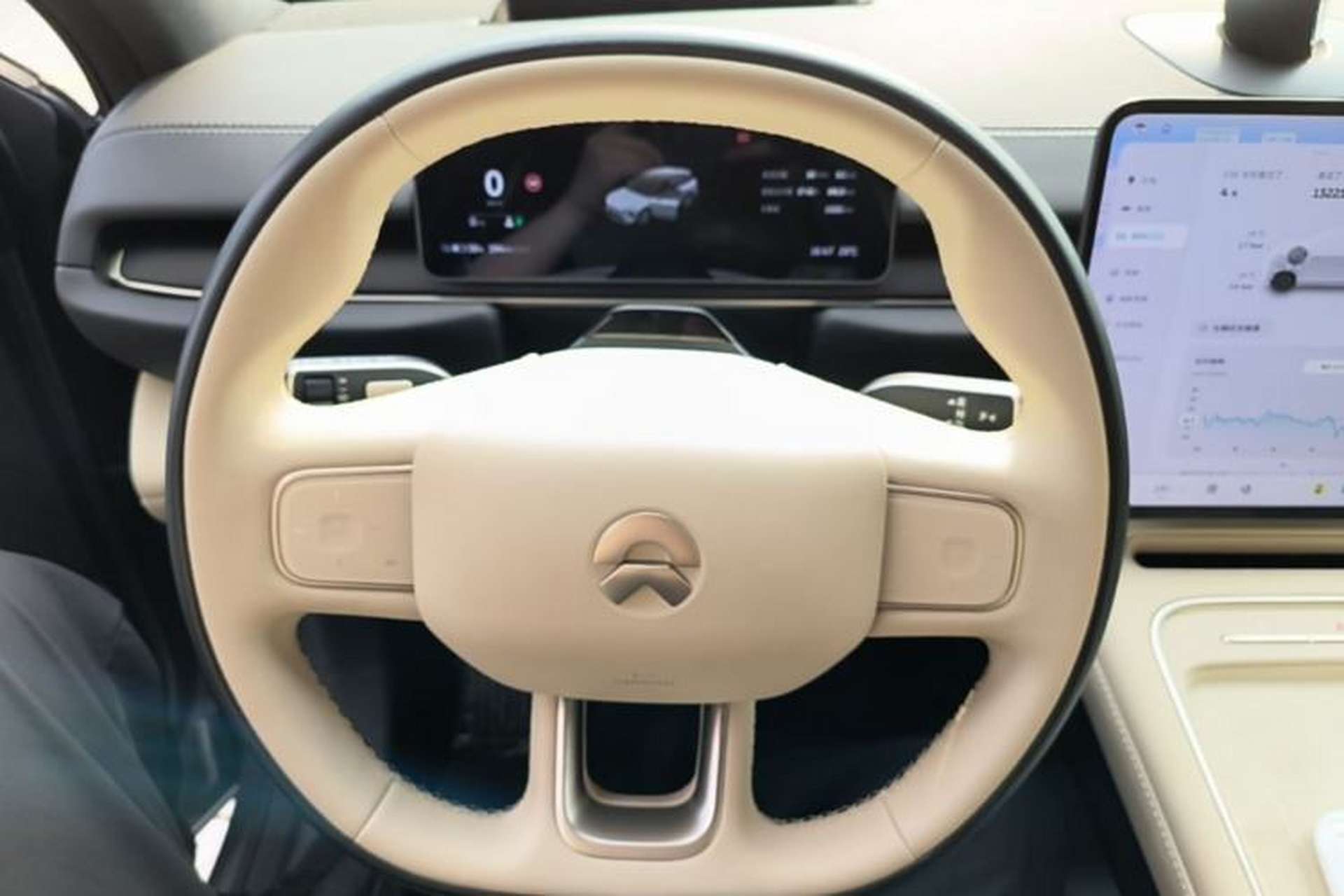 Used Nio ES6 2025 75 kWh Steering Wheel