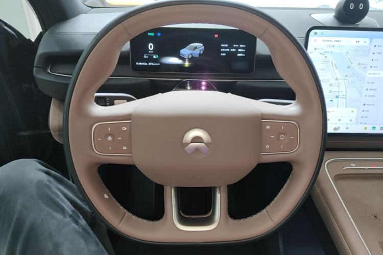 Used Nio ES6 2025 75 kWh Steering Wheel