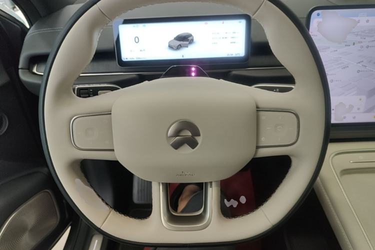 Used Nio ES6 2025 75 kWh Steering Wheel