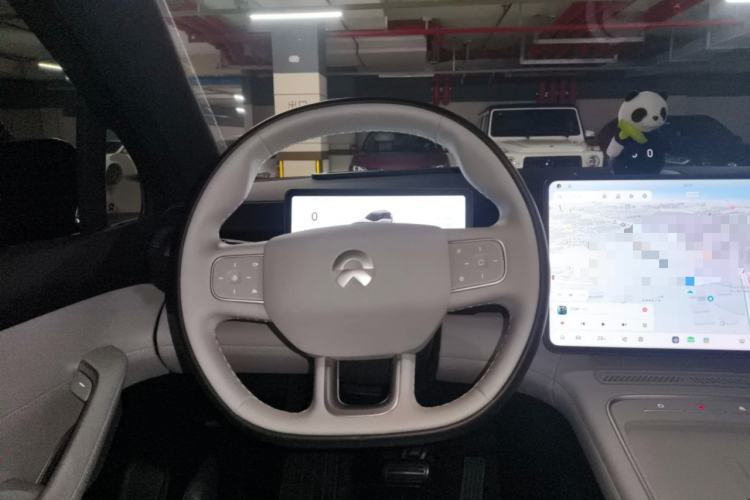 Used Nio ES6 2025 75 kWh Steering Wheel