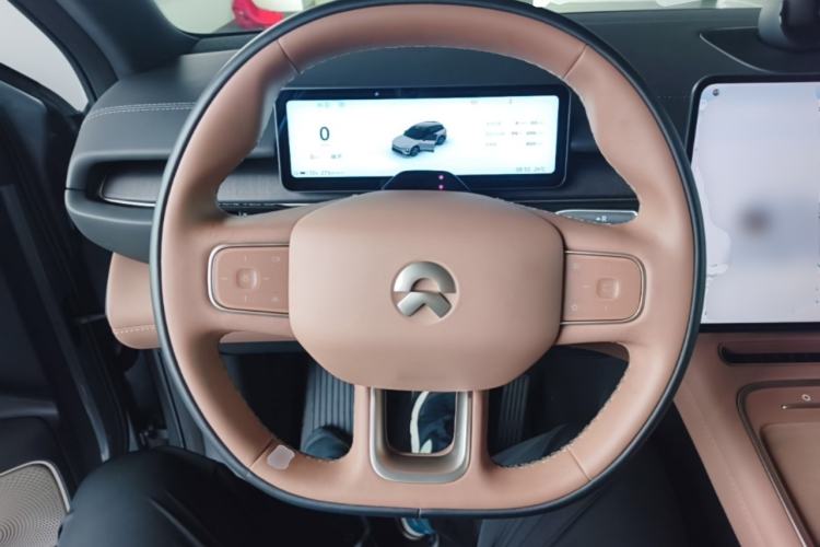 Used Nio ES6 2025 75 kWh Steering Wheel
