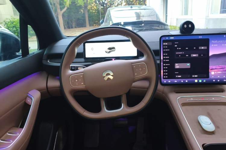Used Nio ES6 2025 75 kWh Steering Wheel