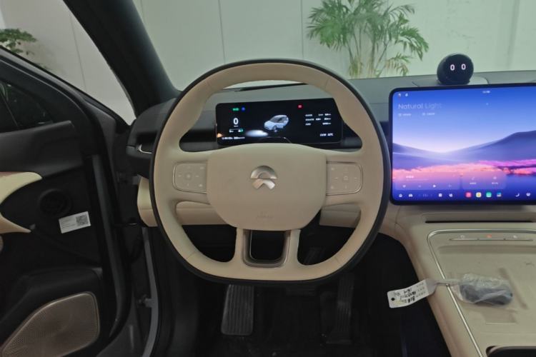 Used Nio ES6 2025 75 kWh Steering Wheel