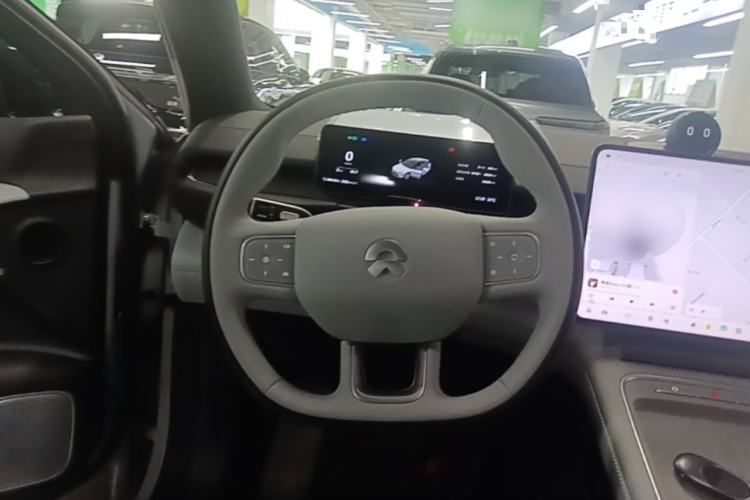 Used Nio ES6 2025 75 kWh Steering Wheel
