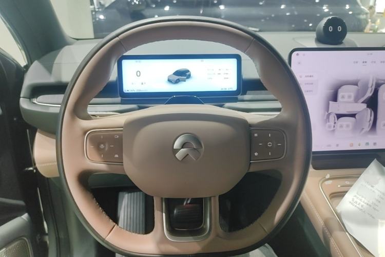 Used Nio ES6 2025 75 kWh Steering Wheel