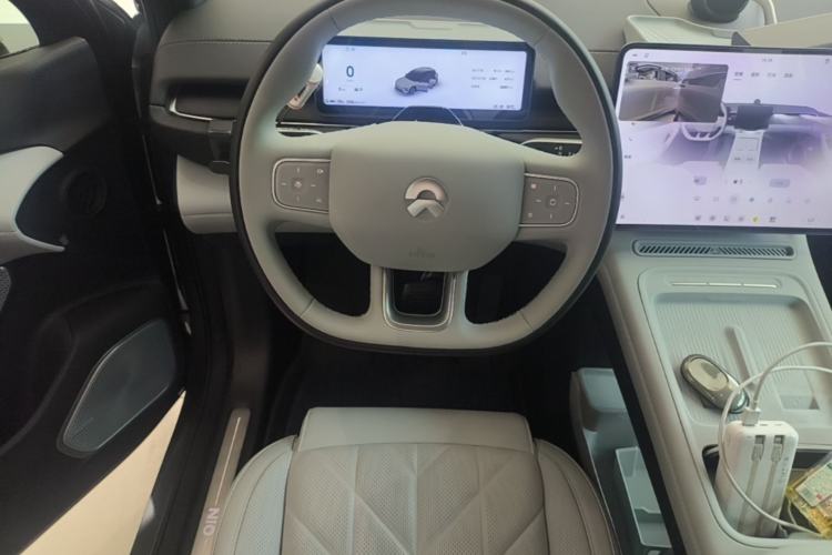 Used Nio ES6 2025 75 kWh Steering Wheel