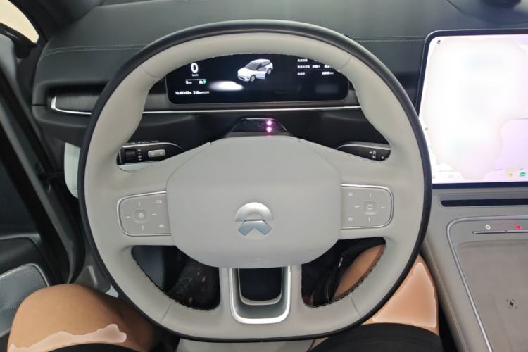 Used Nio ES6 2025 75 kWh Steering Wheel