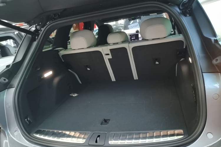 Used Nio ES6 2025 75 kWh Trunk