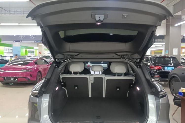 Used Nio ES6 2025 75 kWh Trunk